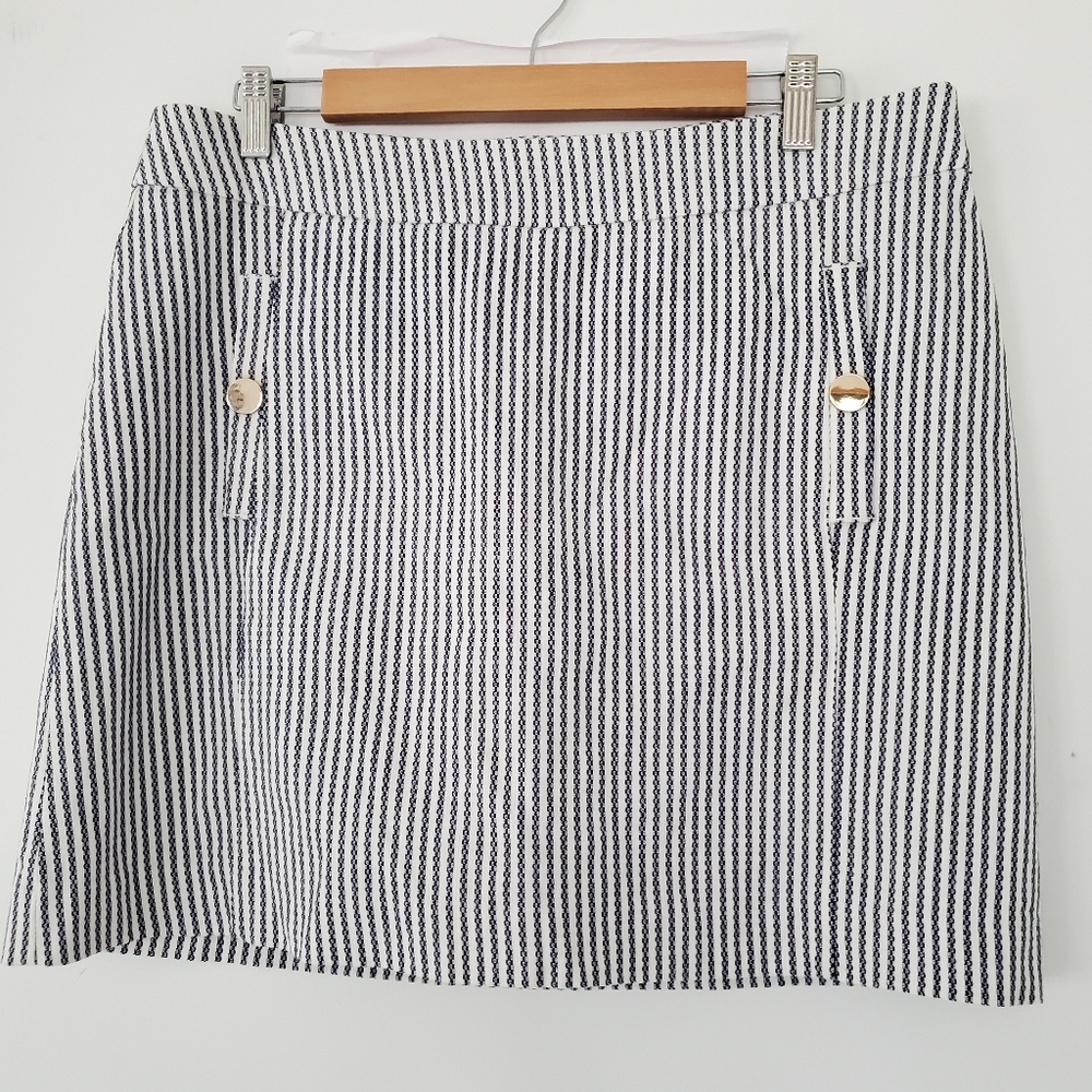 BRIGGS Sz 14 White w/Navy Stripes Stretch Skort Pockets Athletic Golf Tennis